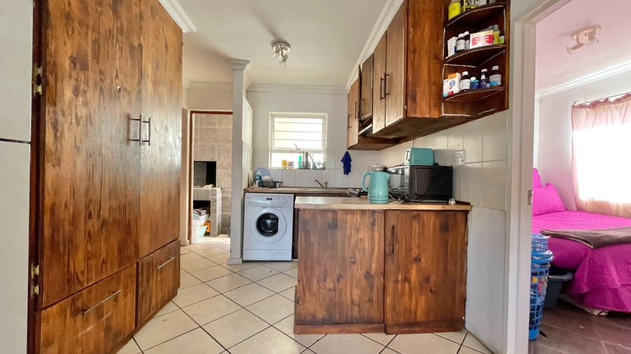 2 Bedroom Property for Sale in Anchorage Park Western Cape